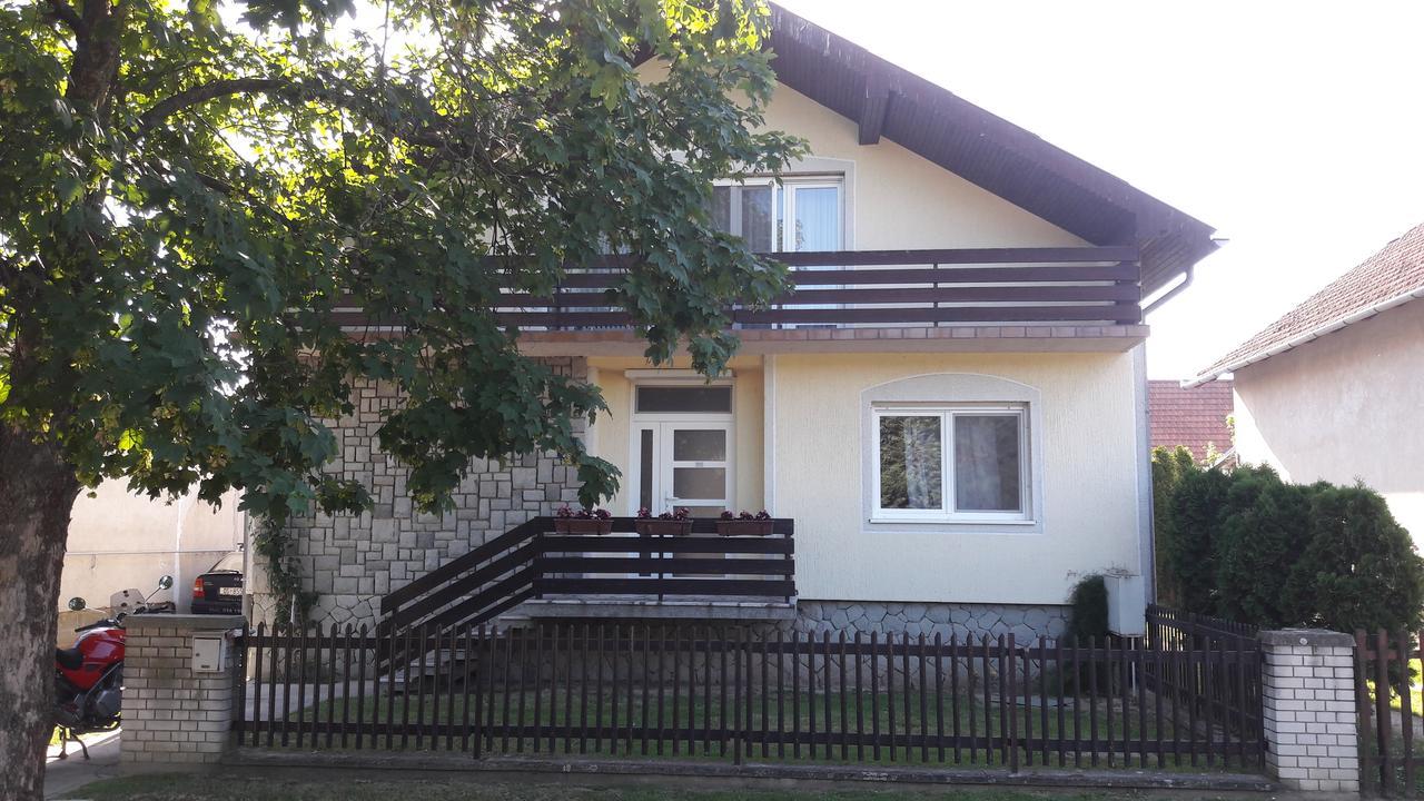 Sobe Majetic Hotel Bizovac Ngoại thất bức ảnh